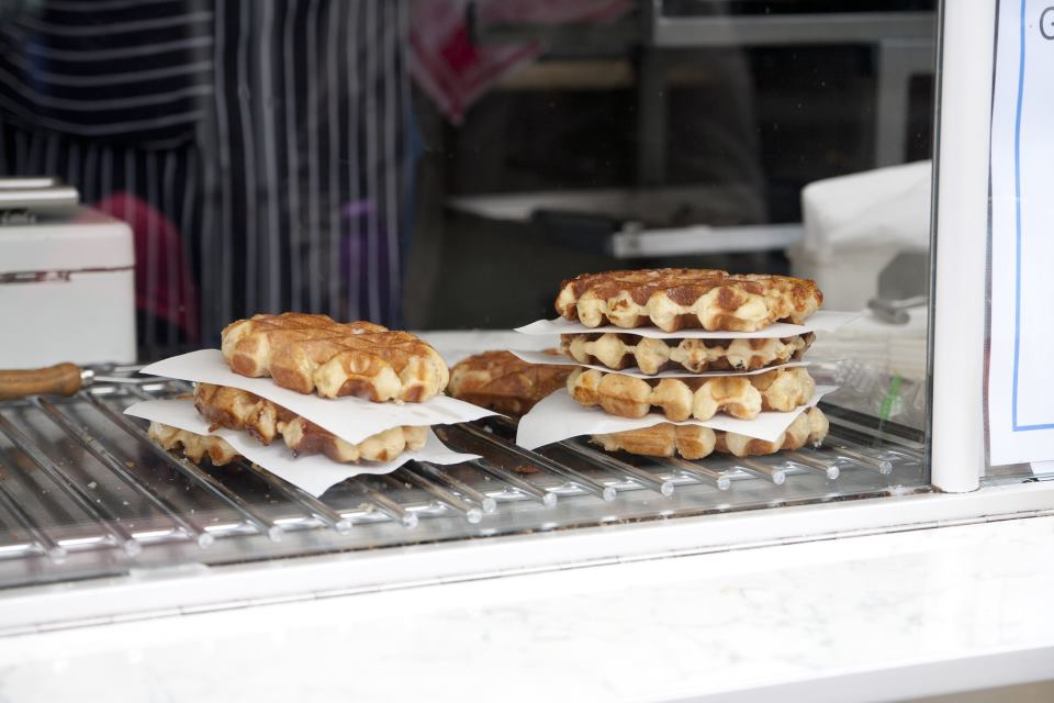 Waffeln im Schaufenster